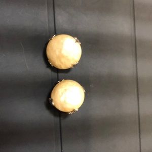 Pearl clip earrings